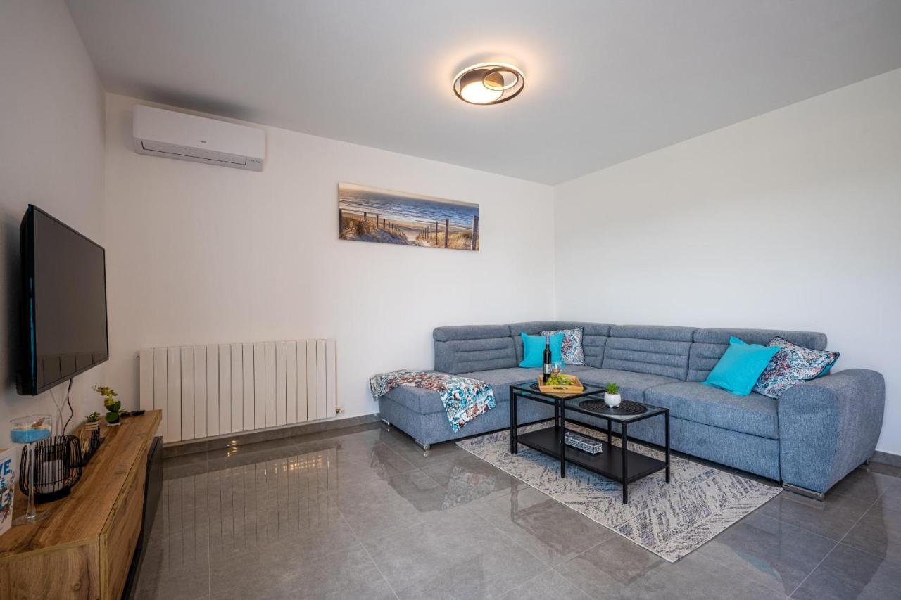 Domus Alba Apartments Пула Екстер'єр фото