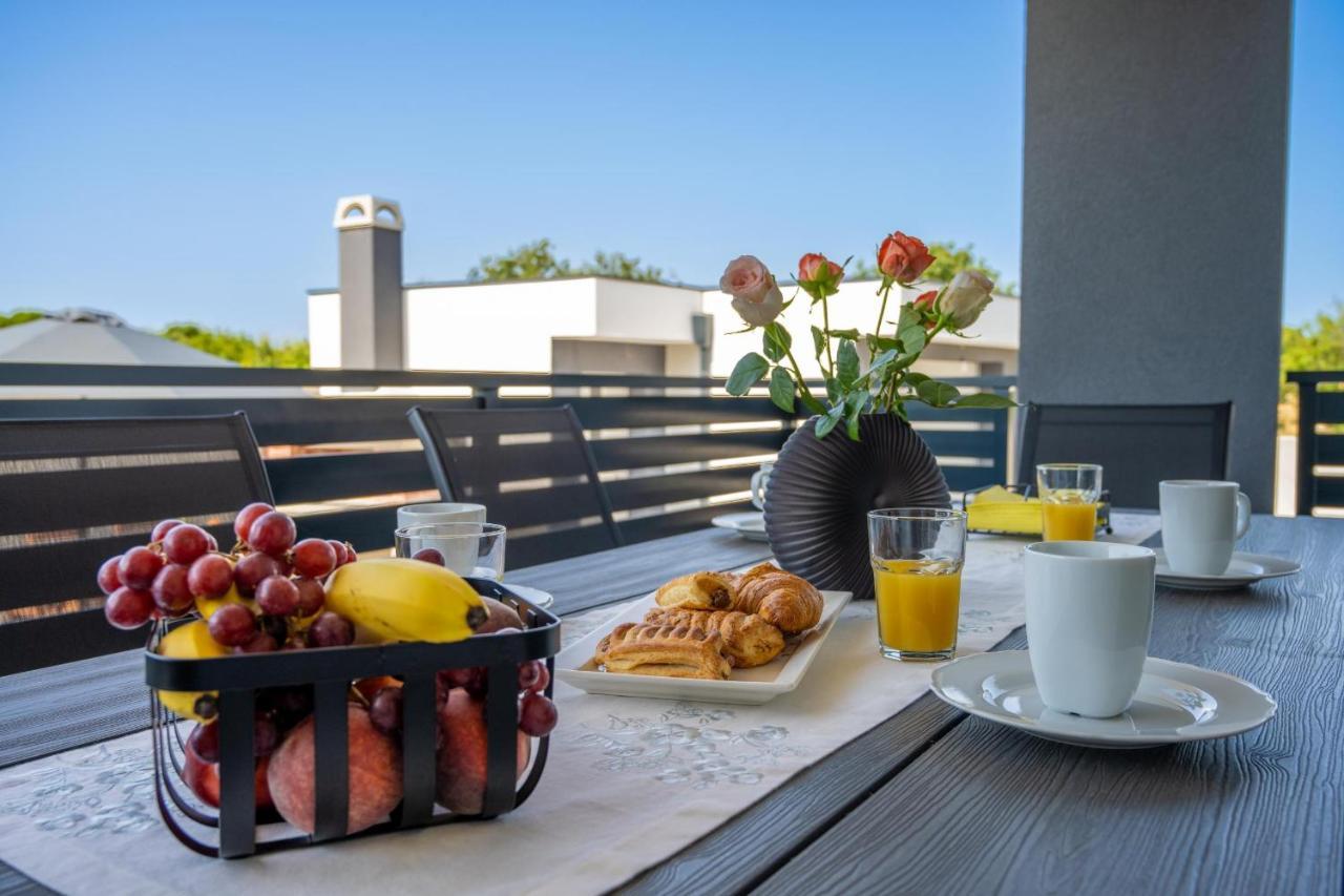 Domus Alba Apartments Пула Екстер'єр фото