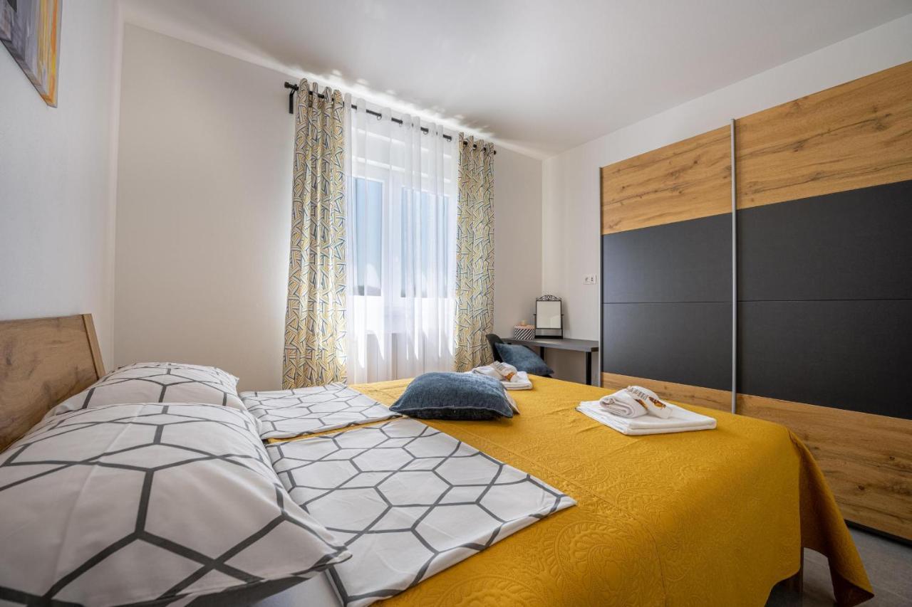 Domus Alba Apartments Пула Екстер'єр фото